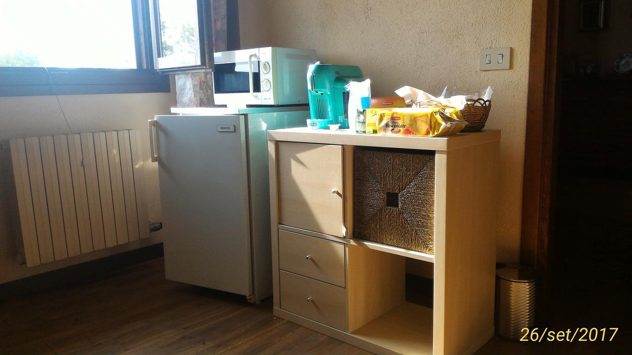 L'Ape In Corte Casa Di Campagna, Via Francigena Stanze E Colazione Vaccarizza Exterior photo